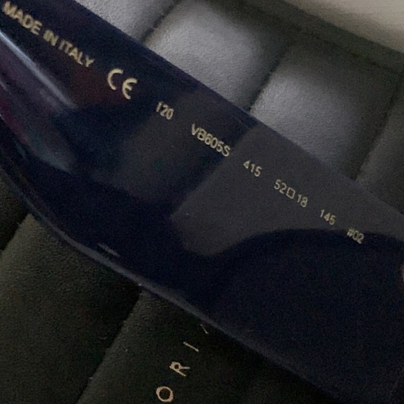 Made in Italy Original Victoria Beckham sunglasses original case/ box - Picture 11 of 14